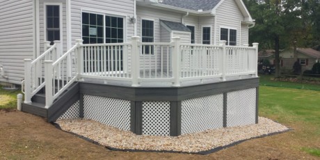 jlscustom-deck-with-lattice-01